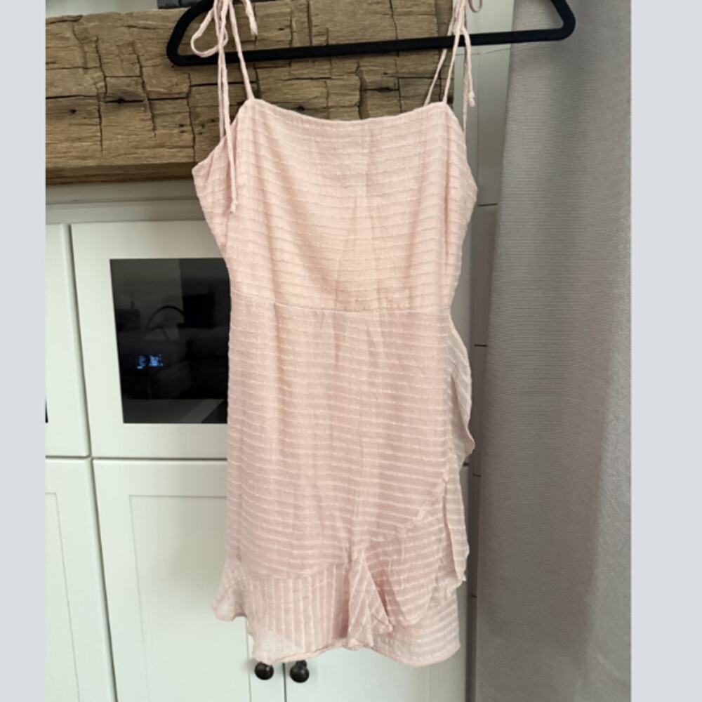 NWT Cotton Candy LA Blush Tie Strap Ruffle Wrap Mini Dress Size Small